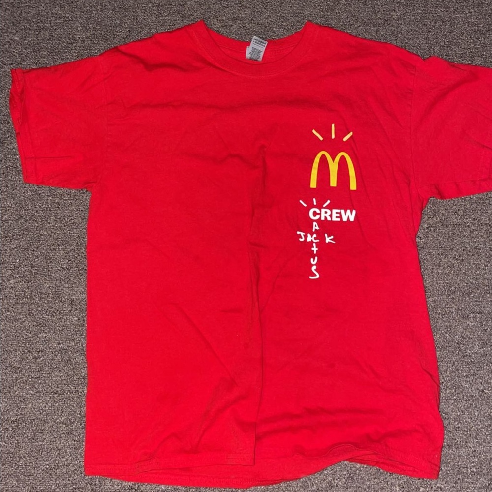 This is a very new shirt worn once